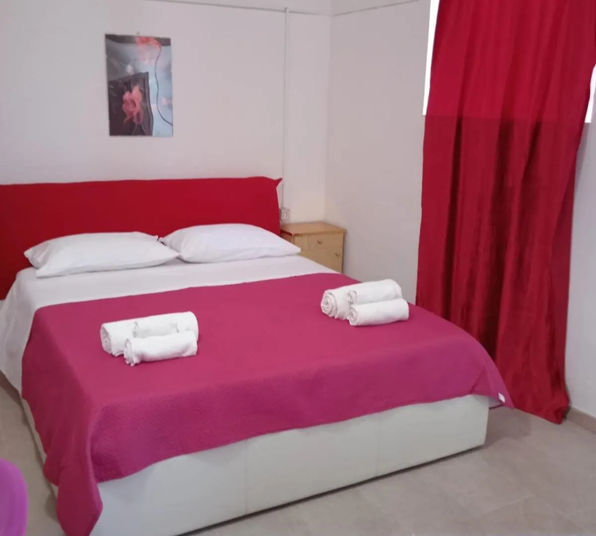 Chantal House Catania